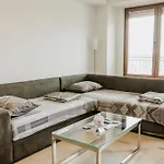 Luka - Iconic Flatiron - Free Parking Апартаменты