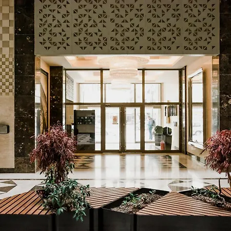 Luka - Iconic Flatiron - Free Parking *