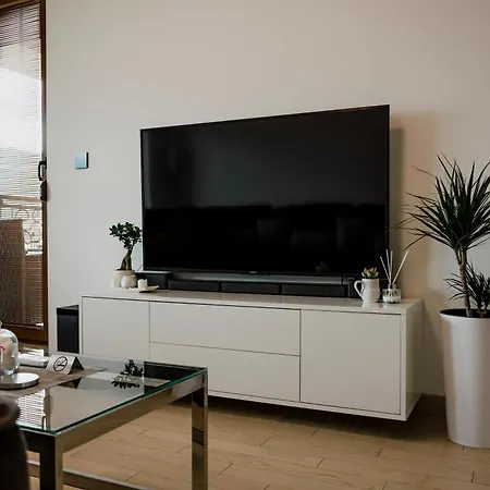 Luka - Iconic Flatiron - Free Parking *