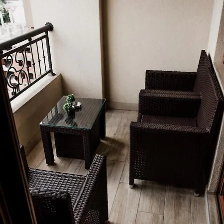 Luka - Iconic Flatiron - Free Parking * Skopje