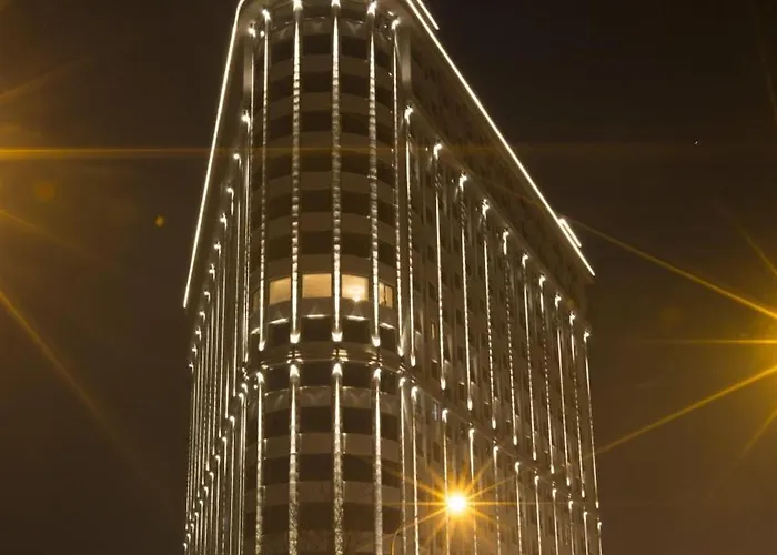 Luka - Iconic Flatiron - Free Parking Apartament *