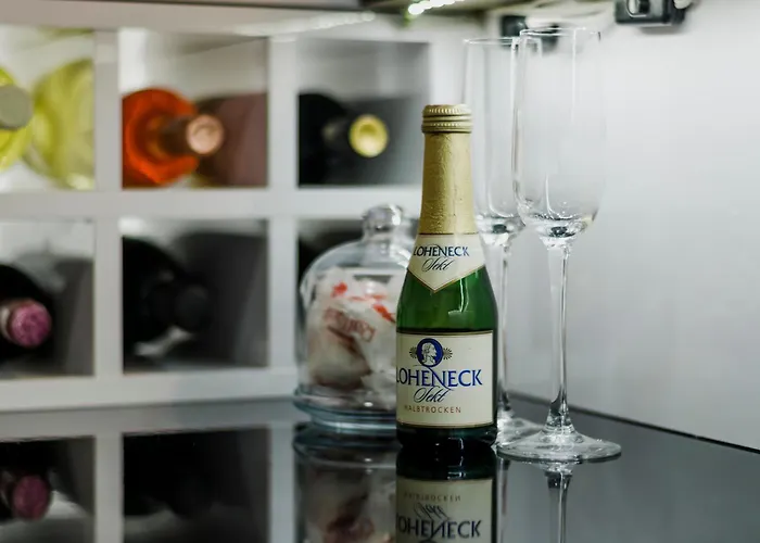 Luka - Iconic Flatiron - Free Parking Lägenhet Skopje