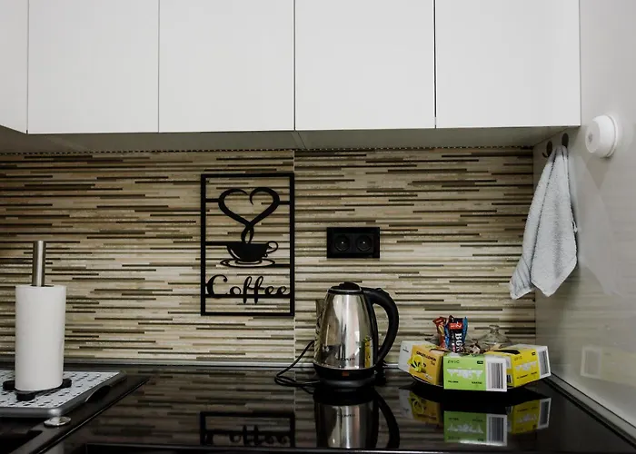 Luka - Iconic Flatiron - Free Parking Skopje