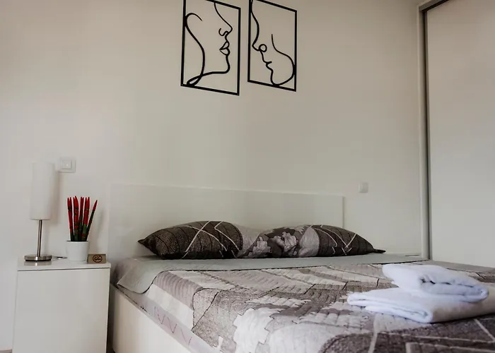 Apartament Luka - Iconic Flatiron - Free Parking *